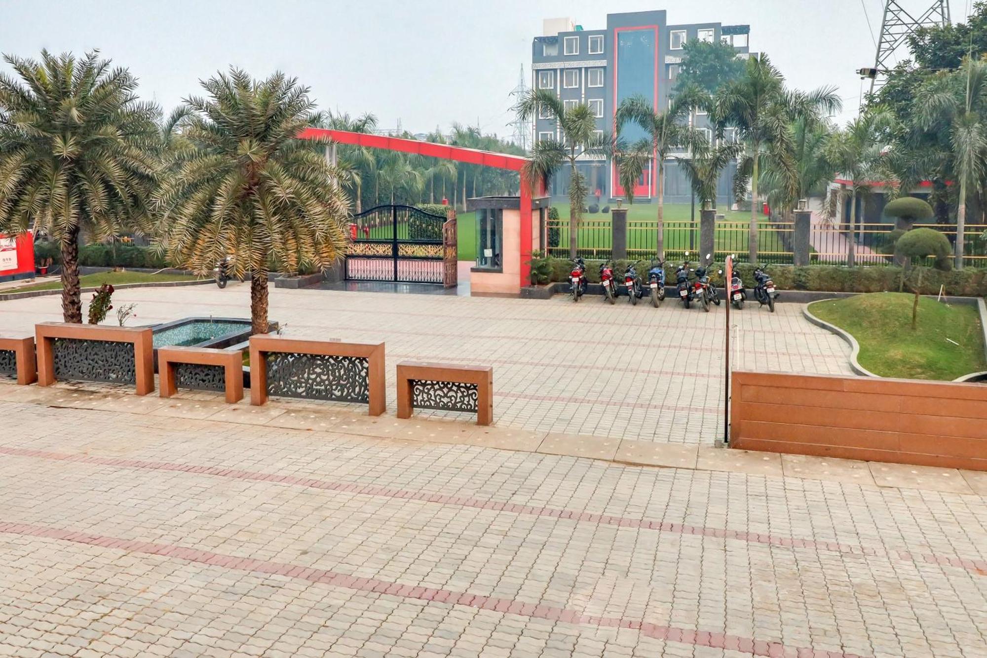 فندق Super Townhouse Jashn Chinhat المظهر الخارجي الصورة